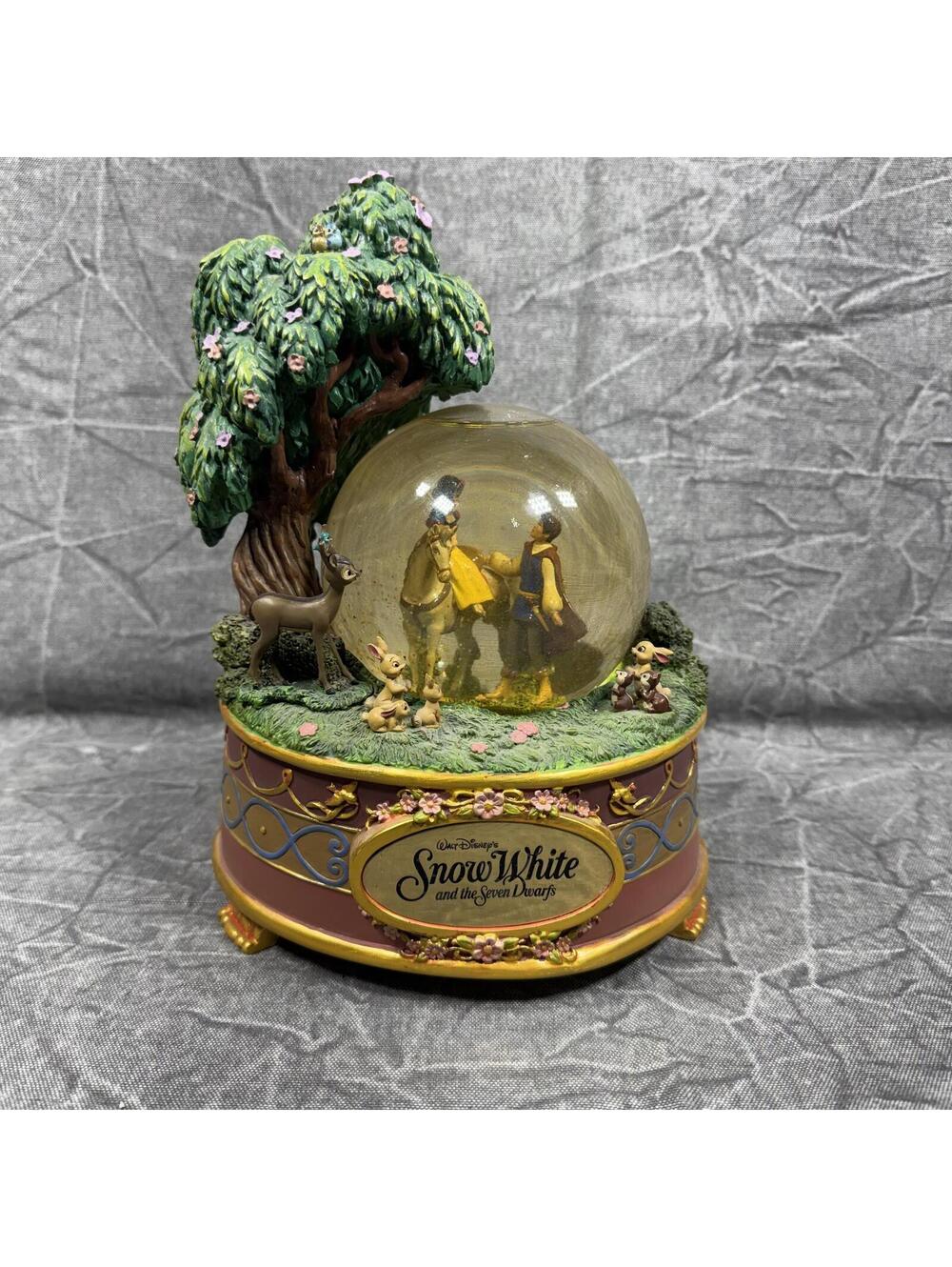 Disney Snow Globe Snow White Prince Charming VTG Music Box
